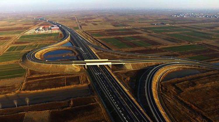 濟(jì)東高速S308互通與長(zhǎng)垣中環(huán)連接線新建工程.jpg